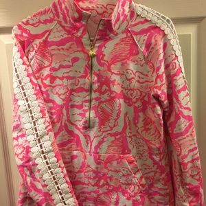 Lilly Pulitzer Popover with lace detailing on arm
